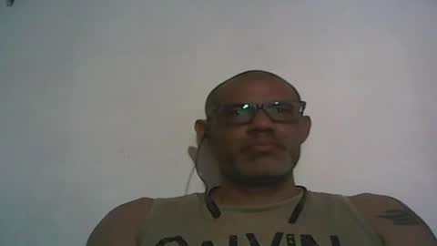 Snapshot of retlam37 chatting on December 28, 2024, 7:11 am Walter online show from December 28, 2024, 7:11 am