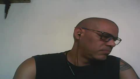 Snapshot of retlam37 chatting on December 31, 2024, 4:27 am Walter online show from December 31, 2024, 4:27 am