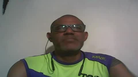 Snapshot of retlam37 chatting on January 9, 2025, 7:42 am Walter online show from January 9, 2025, 7:42 am