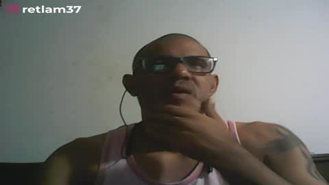 Snapshot of retlam37 chatting on January 18, 2025, 4:37 am Walter online show from January 18, 2025, 4:37 am