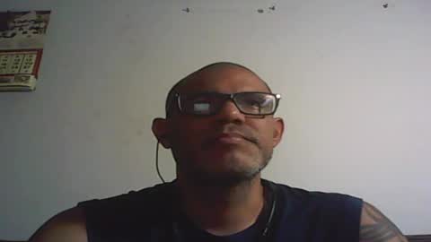 Snapshot of retlam37 chatting on January 28, 2025, 5:32 am Walter online show from January 28, 2025, 5:32 am