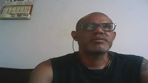 Snapshot of retlam37 chatting on January 28, 2025, 7:42 pm Walter online show from January 28, 2025, 7:42 pm