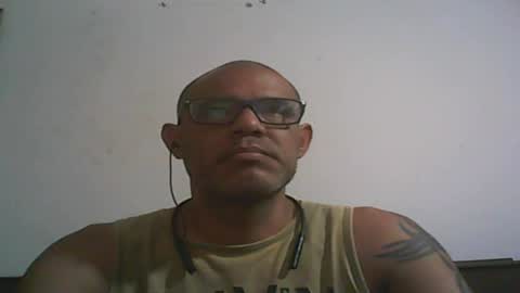 Snapshot of retlam37 chatting on February 2, 2025, 3:28 pm Walter online show from February 2, 2025, 3:28 pm