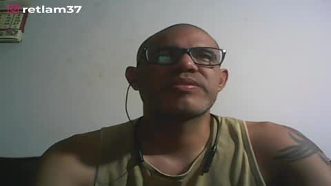 Snapshot of retlam37 chatting on February 8, 2025, 7:48 am Walter online show from February 8, 2025, 7:48 am