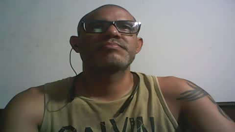 Snapshot of retlam37 chatting on February 19, 2025, 5:27 am Walter online show from February 19, 2025, 5:27 am