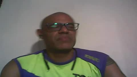 Snapshot of retlam37 chatting on February 22, 2025, 7:23 am Walter online show from February 22, 2025, 7:23 am