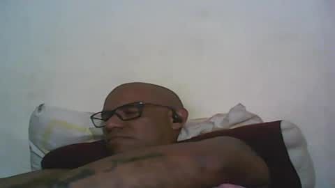 Snapshot of retlam37 chatting on March 8, 2025, 7:16 am Walter online show from March 8, 2025, 7:16 am