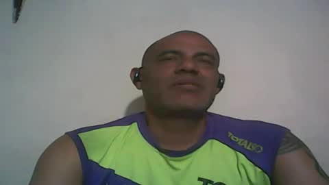 Snapshot of retlam37 chatting on September 23, 2025, 4:59 am Walter online show from September 23, 2025, 4:59 am