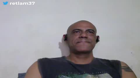 Snapshot of retlam37 chatting on June 26, 2026, 5:34 am Walter online show from June 26, 2026, 5:34 am