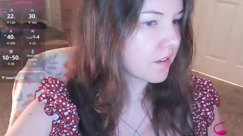 RetroCurvy online show from December 3, 2025, 6:10 am