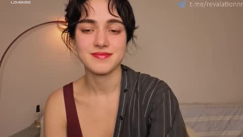 Snapshot of revalation_ chatting on November 12, 2025, 6:08 pm Ewiwi online show from November 12, 2025, 6:08 pm