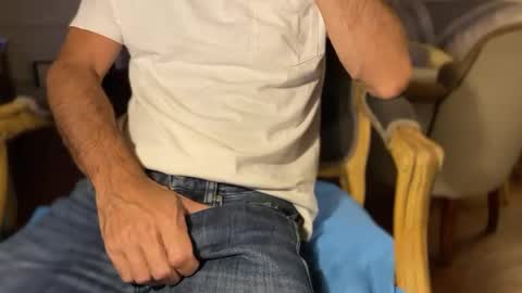 Snapshot of revoiralynch chatting on March 2, 2025, 12:09 am SonnyXXX online show from March 2, 2025, 12:09 am