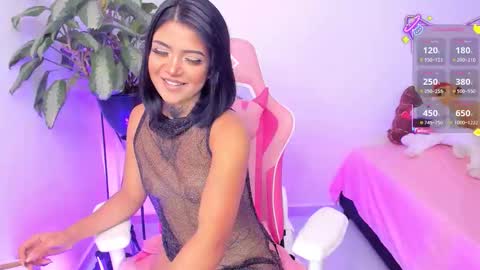 Snapshot of revy_black69 chatting on September 10, 2025, 9:59 pm Rebecca y sarih online show from September 10, 2025, 9:59 pm