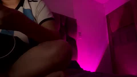 Rexa y blade  online show from October 31, 2025, 5:08 am