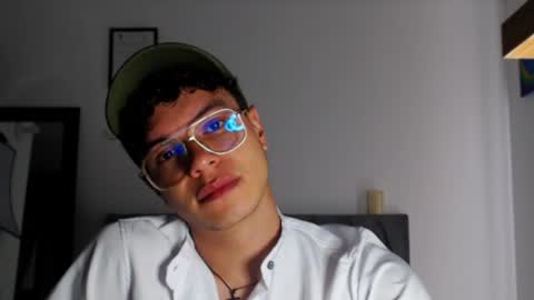 Rex online show from April 5, 2026, 6:16 pm