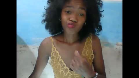 ReyhanRise online show from November 11, 2025, 5:18 am