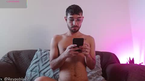 REY PABLO Independent online show from February 15, 2026, 9:33 pm