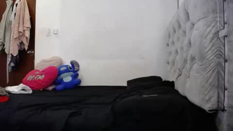 Snapshot of reypalo chatting on October 30, 2025, 1:23 pm rey palo online show from October 30, 2025, 1:23 pm