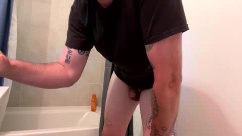 Snapshot of rgbtx86 chatting on November 23, 2025, 9:09 am Ryan Gold online show from November 23, 2025, 9:09 am