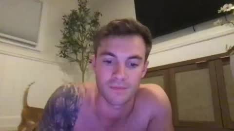 Snapshot of rguy114 chatting on October 13, 2025, 11:27 pm Ryan online show from October 13, 2025, 11:27 pm