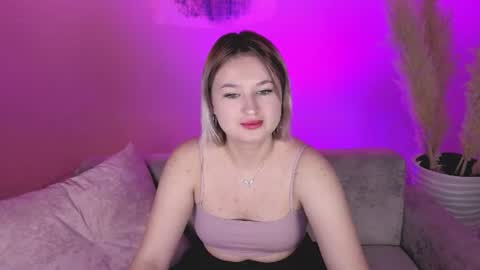 Snapshot of rheamoonn chatting on June 24, 2026, 1:26 am Grace online show from June 24, 2026, 1:26 am