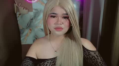 Snapshot of rhetttogo chatting on June 27, 2026, 5:18 pm - mamerta online show from June 27, 2026, 5:18 pm