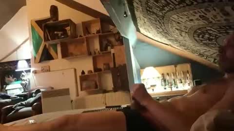 rhumgom40 online show from March 23, 2026, 11:31 pm