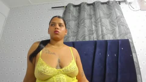 riaha_18_ online show from August 9, 2026, 5:40 pm
