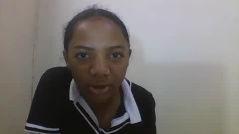 rianahcia online show from July 31, 2026, 1:32 pm