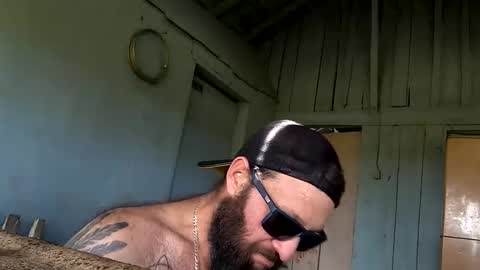 ricardo200173 online show from November 28, 2025, 4:53 pm