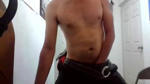 Snapshot of ricardogg1 chatting on December 4, 2025, 4:22 am ricardogg1 online show from December 4, 2025, 4:22 am