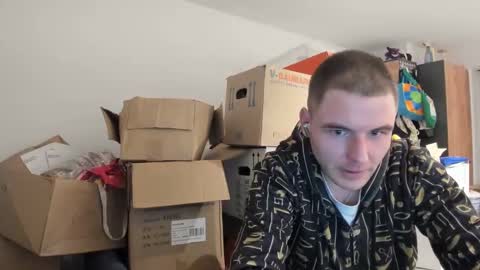 Snapshot of rich_richard567 chatting on March 6, 2025, 6:19 am rich_richard567 online show from March 6, 2025, 6:19 am