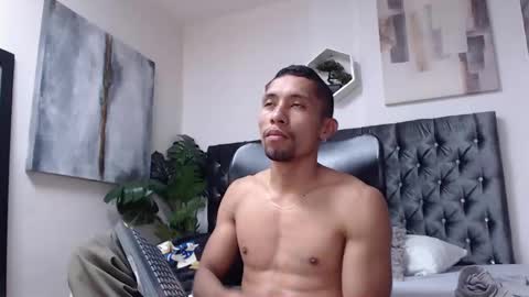 richar_voller online show from January 7, 2025, 2:30 pm