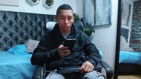 richar_voller online show from February 27, 2025, 11:10 am