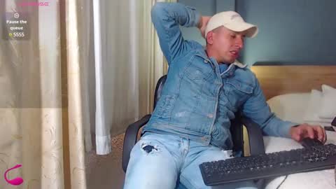 David online show from March 3, 2025, 8:54 pm