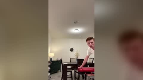 Snapshot of richiewest chatting on January 6, 2026, 1:53 am Richie online show from January 6, 2026, 1:53 am