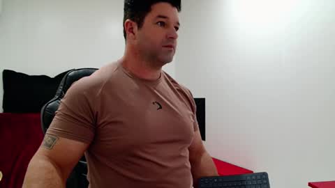 Snapshot of richrolland chatting on March 17, 2026, 5:27 pm Rickseduction online show from March 17, 2026, 5:27 pm