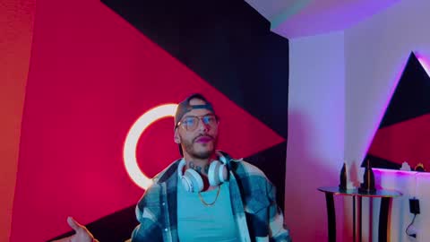 RICKG online show from December 18, 2024, 2:53 am