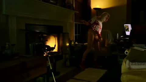 PINK HOLE TWINK online show from November 13, 2025, 3:49 am