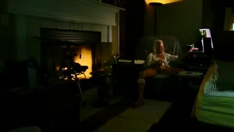 PINK HOLE TWINK online show from December 23, 2025, 4:43 am