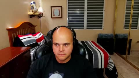 Ricky online show from February 10, 2025, 10:40 pm