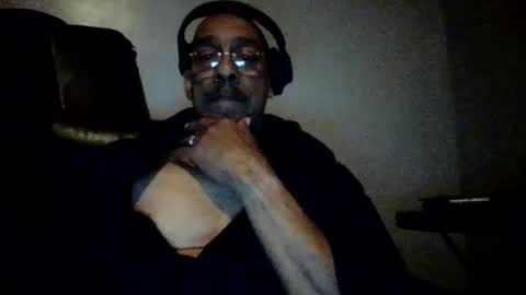 rico97681 online show from October 9, 2025, 12:03 pm