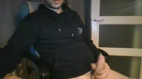 ricooo465 online show from April 2, 2026, 9:23 pm