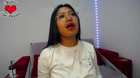 milena online show from February 11, 2025, 1:20 am