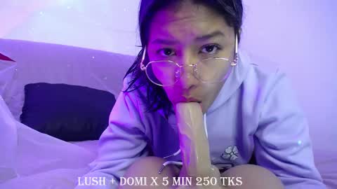 milena online show from March 12, 2025, 1:14 am