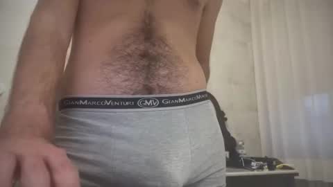 rideee_r online show from February 12, 2025, 4:44 pm