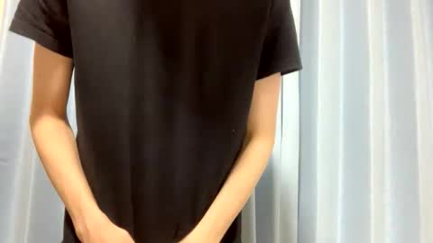 Snapshot of right33 chatting on April 5, 2026, 12:13 pm right33 online show from April 5, 2026, 12:13 pm