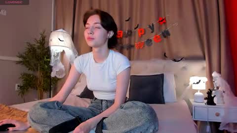 rihanna_walker online show from October 26, 2025, 1:22 am