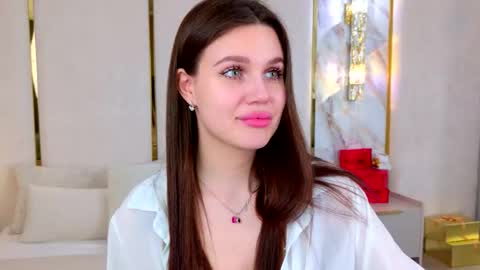 Rihanna online show from January 5, 2026, 5:27 pm