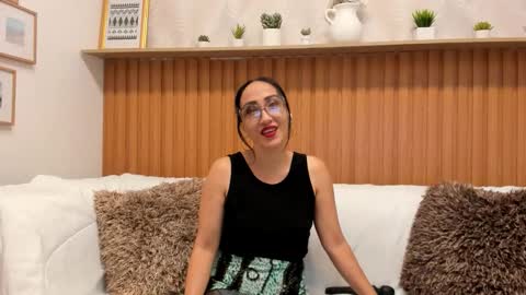Oriana online show from June 11, 2026, 1:31 pm